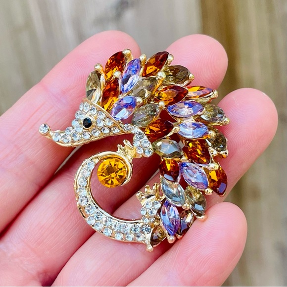 Hedgehog Brooch Hedgehog Pin Rhinestone Hedgehog Pin Hedgehog Pendant - Picture 5 of 9